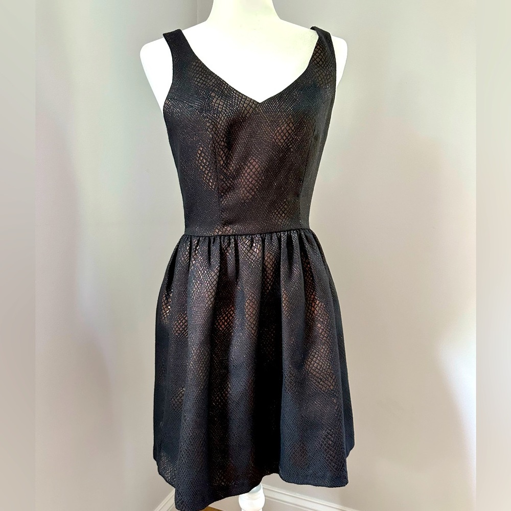 BAR lll black metallic cocktail mini dress. Size M